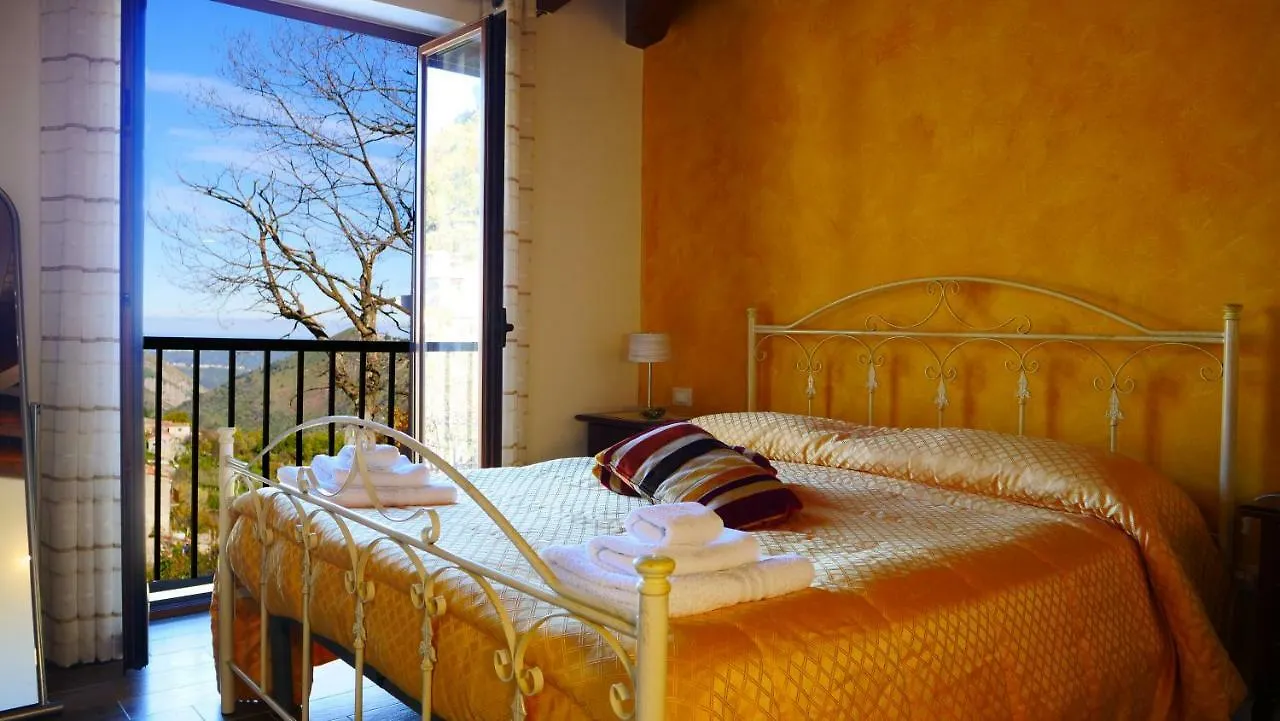 Antico Borgo San Francesco Bed & Breakfast Longi