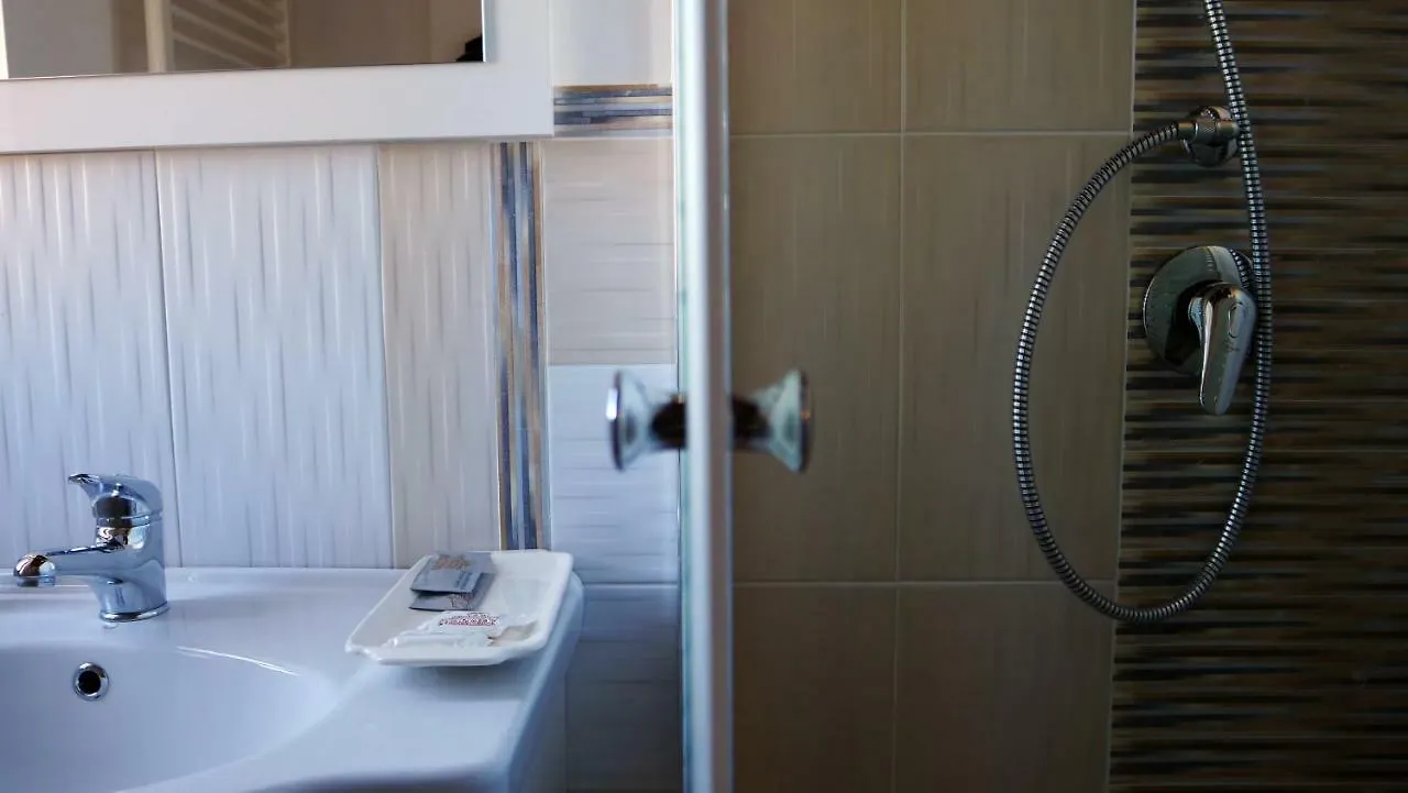 Antico Borgo San Francesco Bed & Breakfast Longi